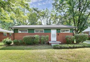 featured image of 2244 English Dr #1