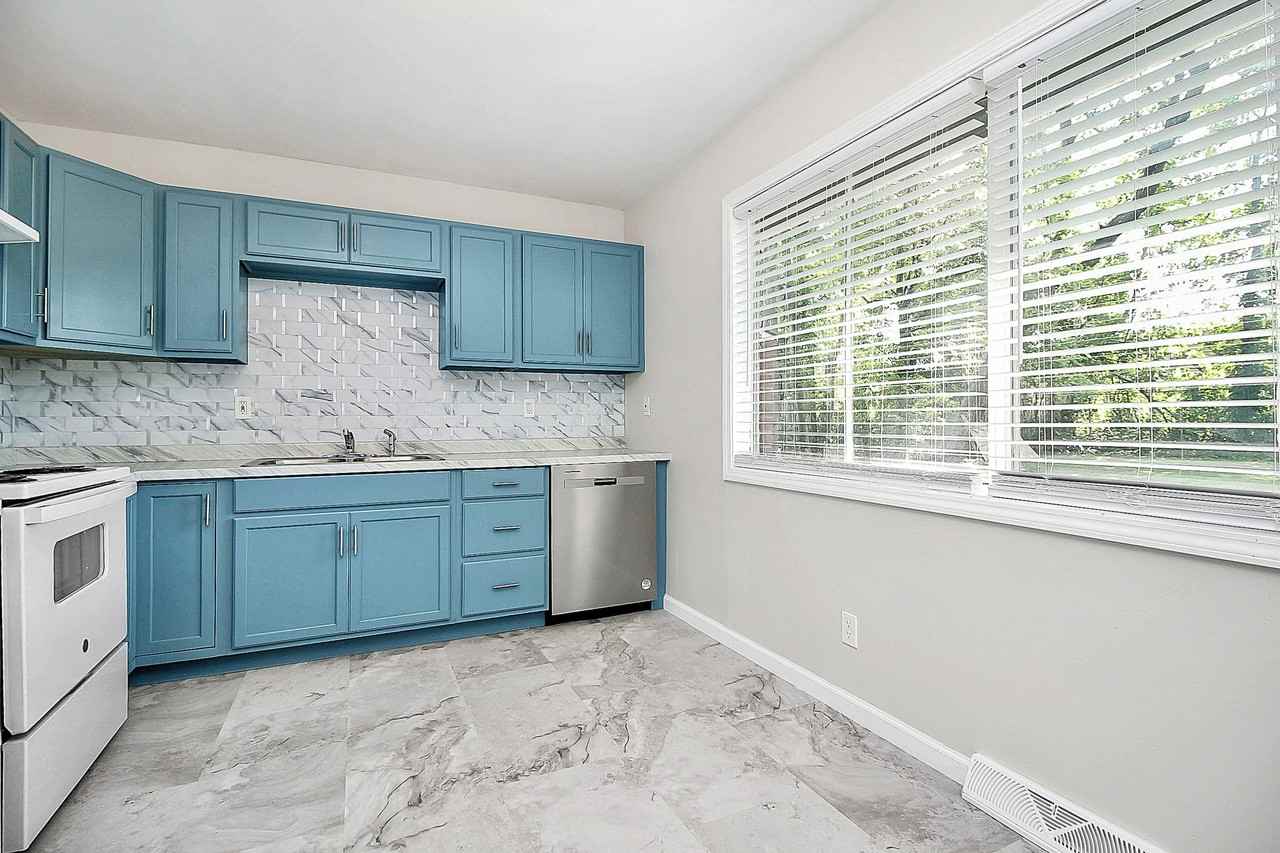 2244 English Dr #1 - Photo 6 of 27