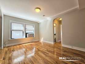 550 W Arlington Pl #06 - Photo 1 of 1