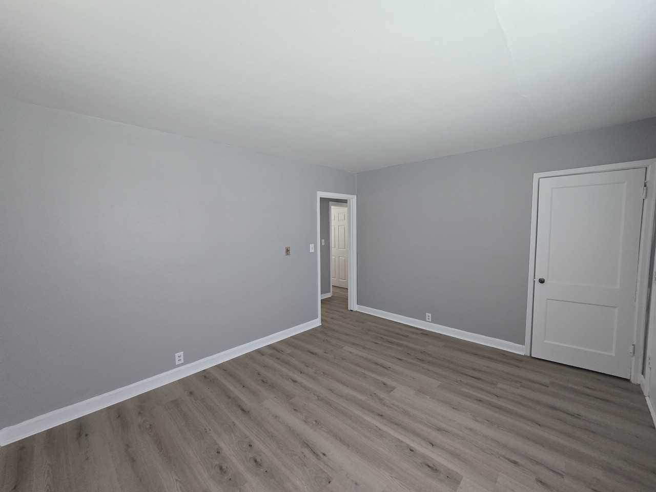 602 Logan Ave #1 - Photo 3 of 19