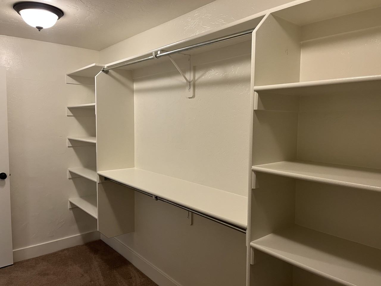 1151 Es - Photo 6 of 10