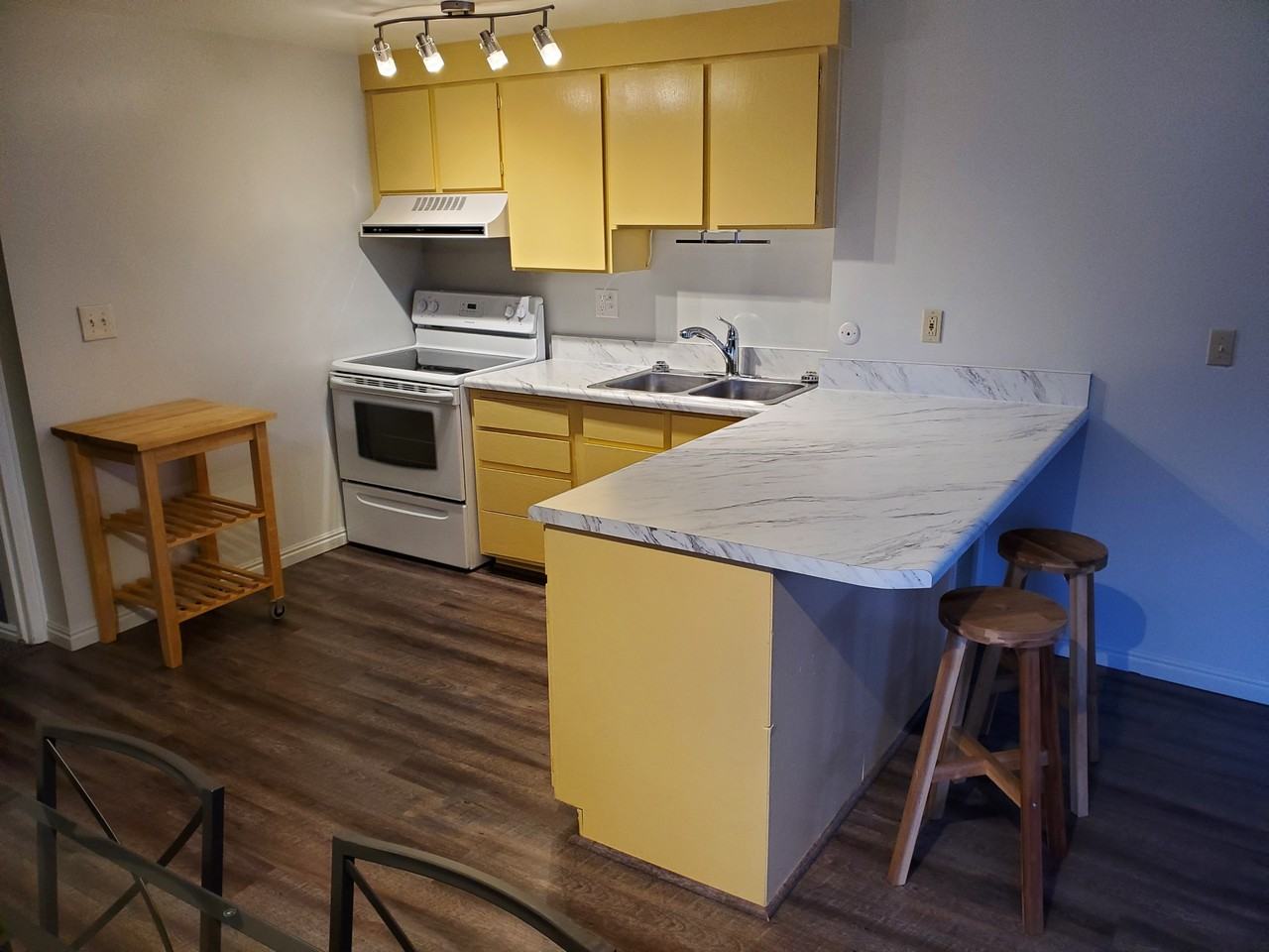 804 E Princeton Ave - Photo 3 of 7