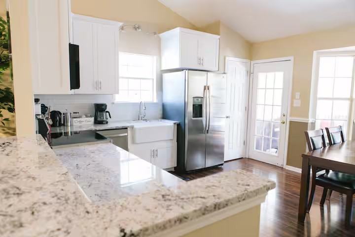 7000 Sandy Pines Dr - Photo 5 of 31