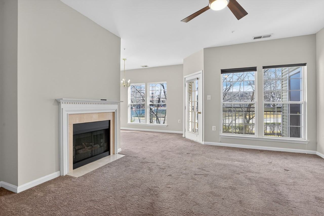 4138 Fountainside Ln #1 - Photo 5 of 18