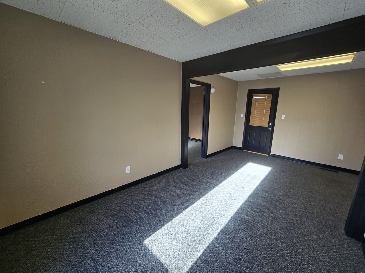 2307 Falls Ave #1 - Photo 6 of 15