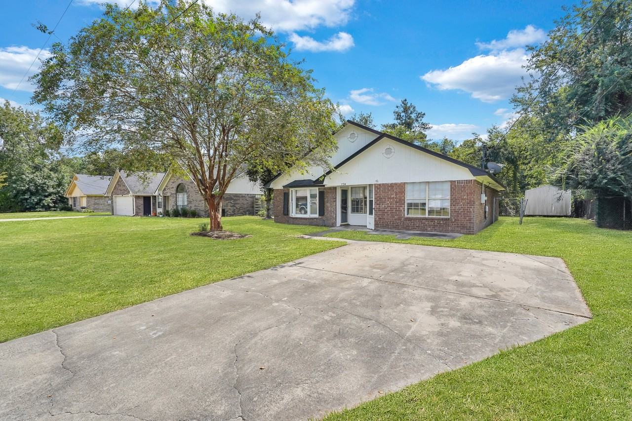 734 Timber Ridge Trl #1 - Photo 3 of 50
