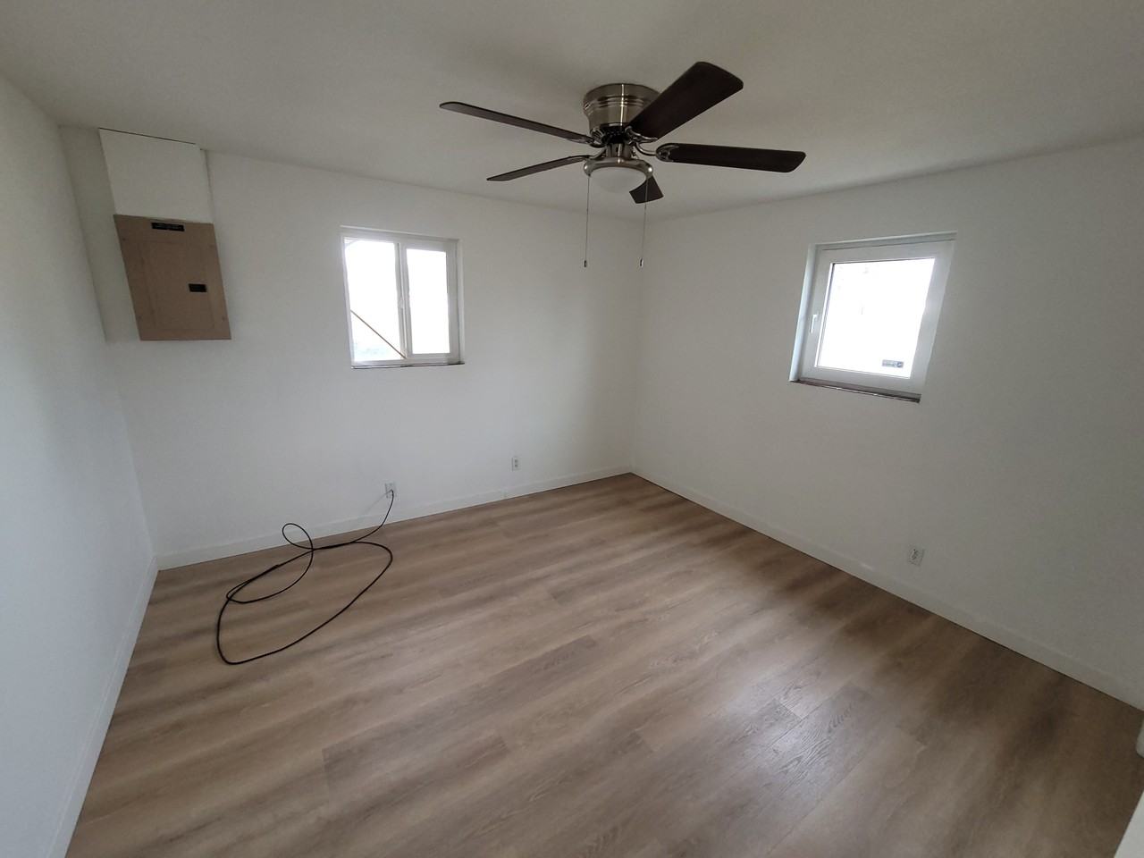 221 N Underwood St #221 - Photo 6 of 6