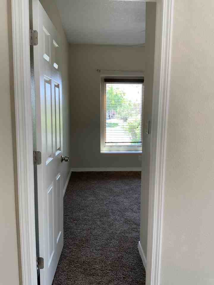 3425 Old Mill Rd Ne #1 - Photo 3 of 28