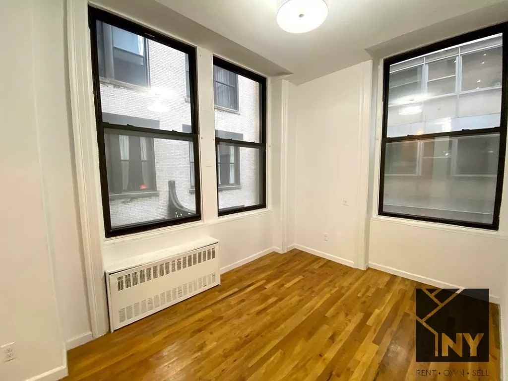 Maiden Ln #4E - Photo 3 of 7