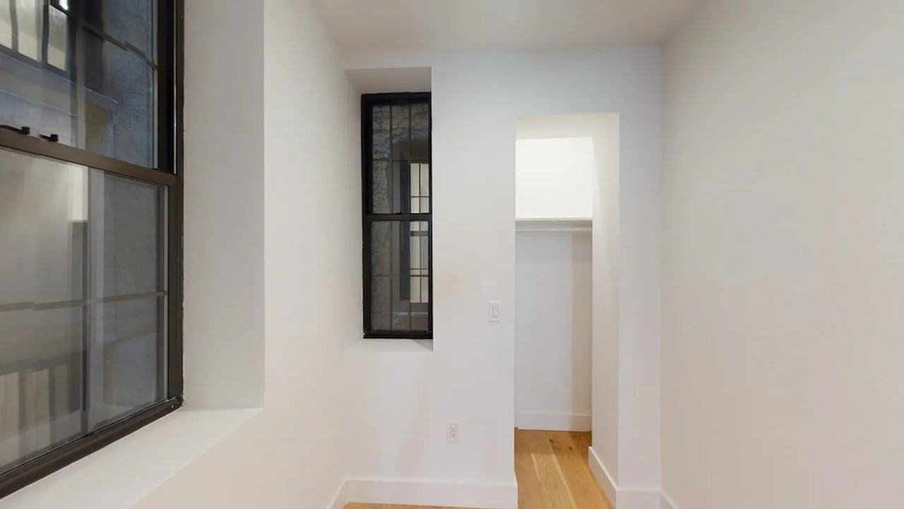 E 3rd St #2G - Photo 7 of 8