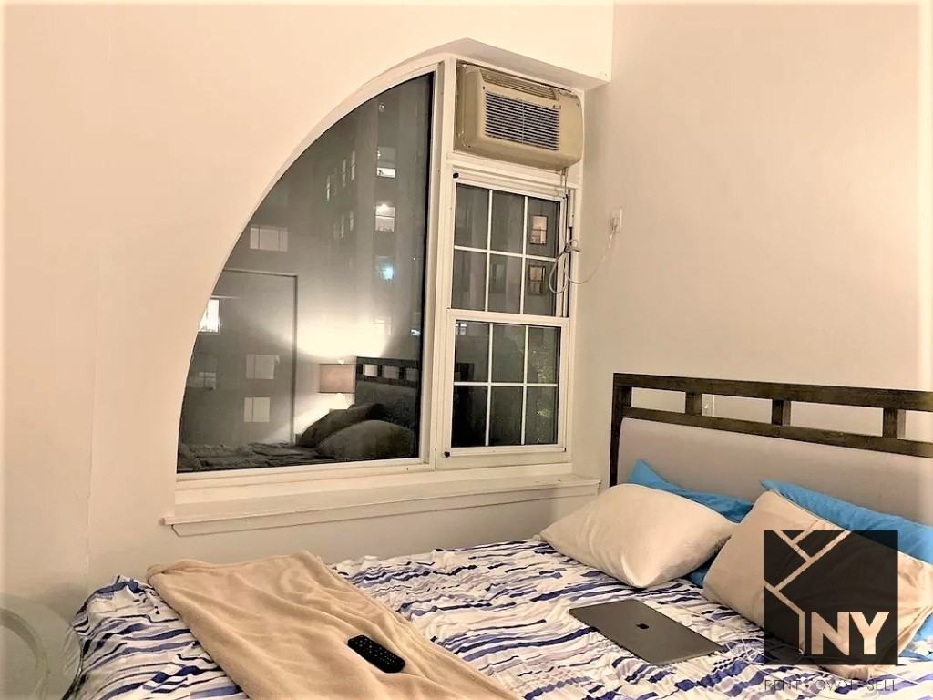 Fulton St #112 - Photo 4 of 7