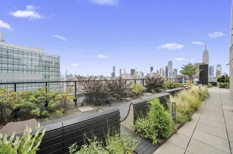 E 34th St #25D - Photo 6 of 11