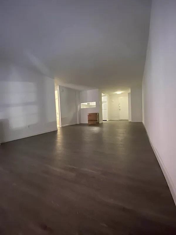 Fulton St #511 - Photo 5 of 9