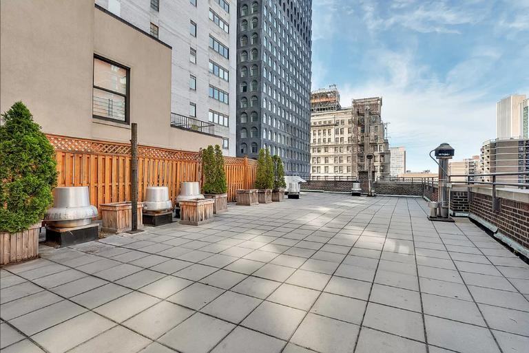 John St #1W - Photo 4 of 5