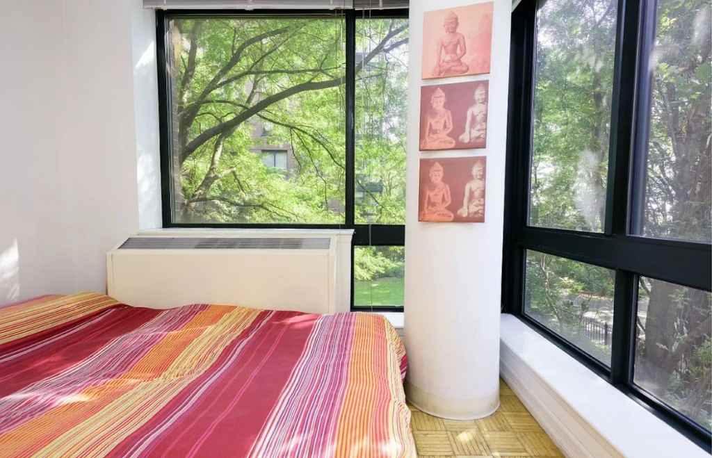 Battery Pl #709 - Photo 6 of 10