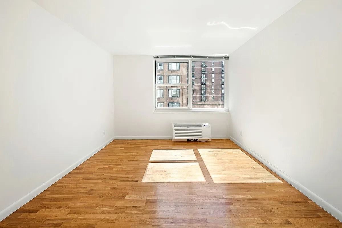 S End Ave #25P - Photo 3 of 11