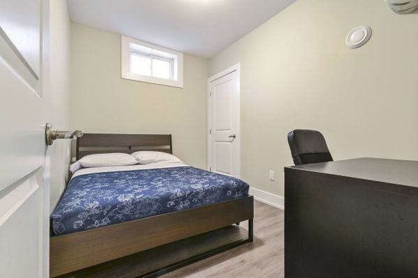 72 Sweetland Avenue #1 - Photo 4 of 8