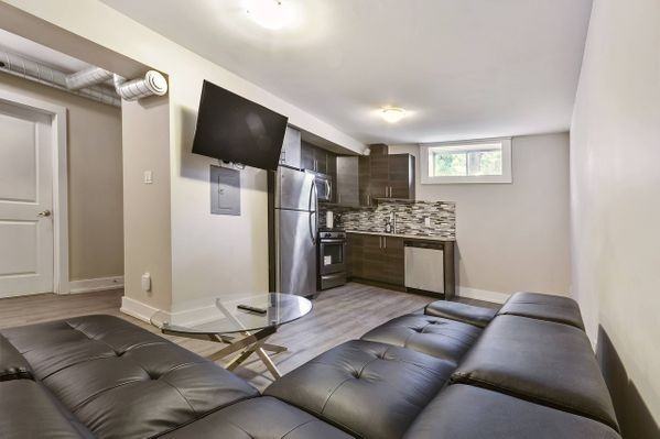 72 Sweetland Avenue #1 - Photo 7 of 19