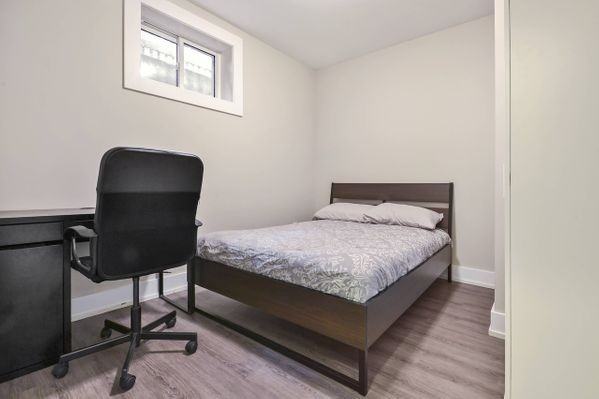 72 Sweetland Avenue #1 - Photo 7 of 8