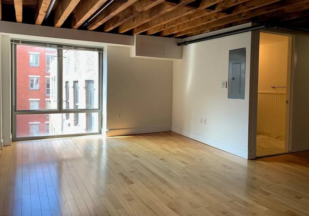 Front St #4D - Photo 4 of 8