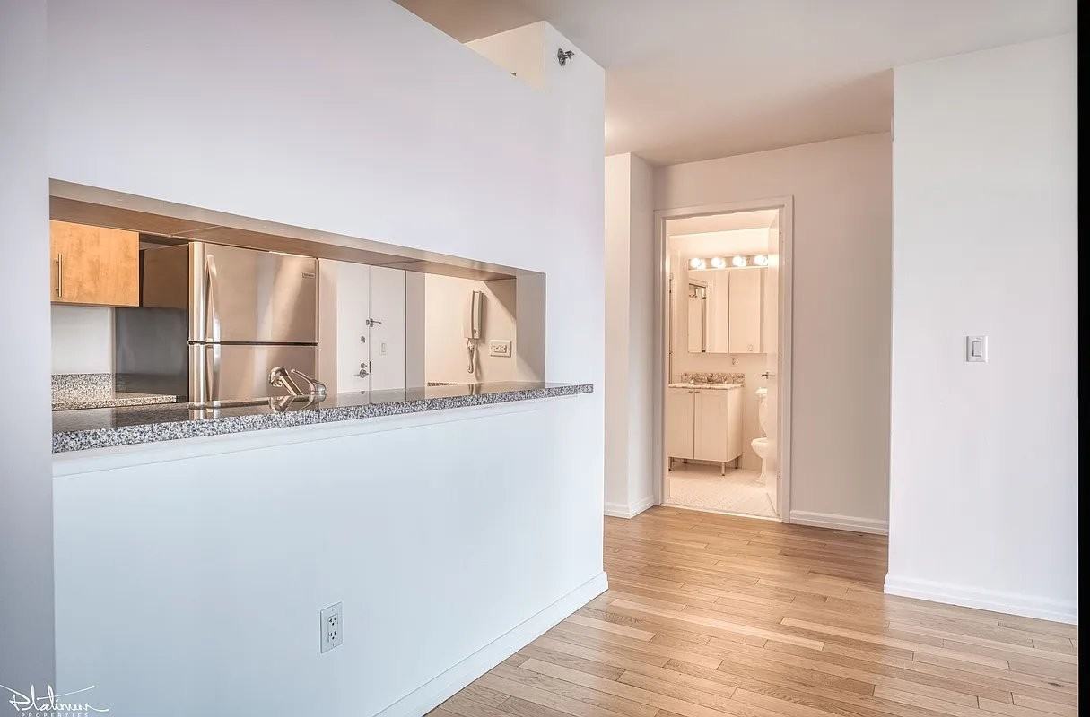 Gold St #3812 - Photo 4 of 16