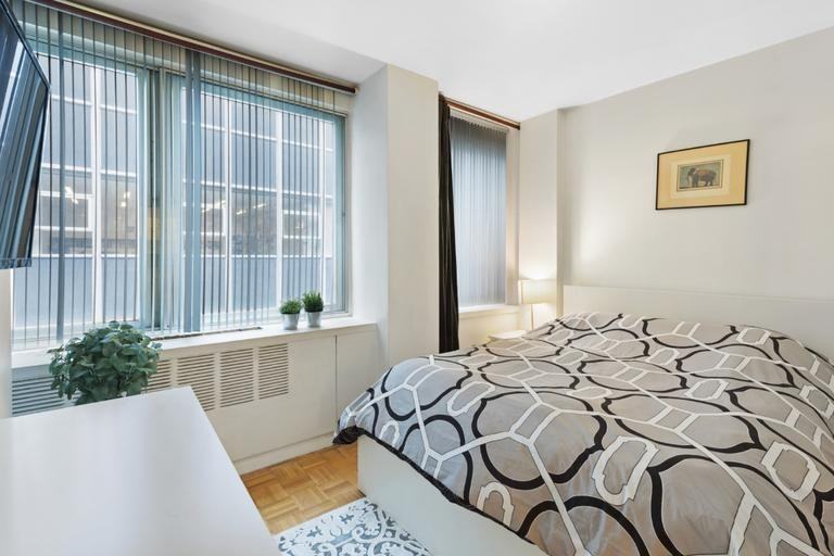 Water St #4F - Photo 4 of 6