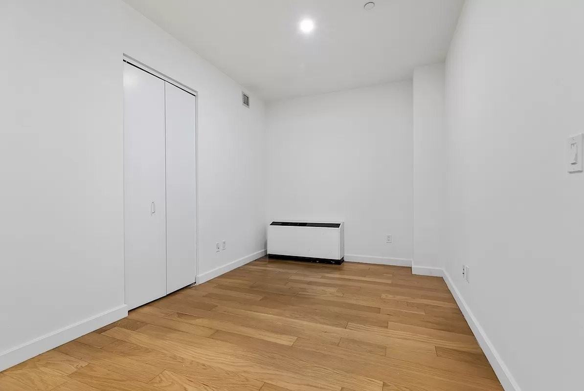 Gold St #1601 - Photo 7 of 15