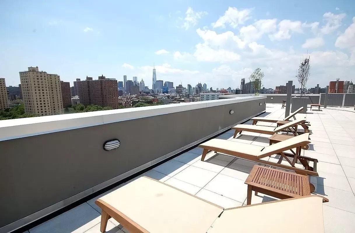 E 2nd St #3H - Photo 5 of 7