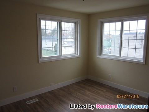 6273 Ellis Ave S - Photo 3 of 15