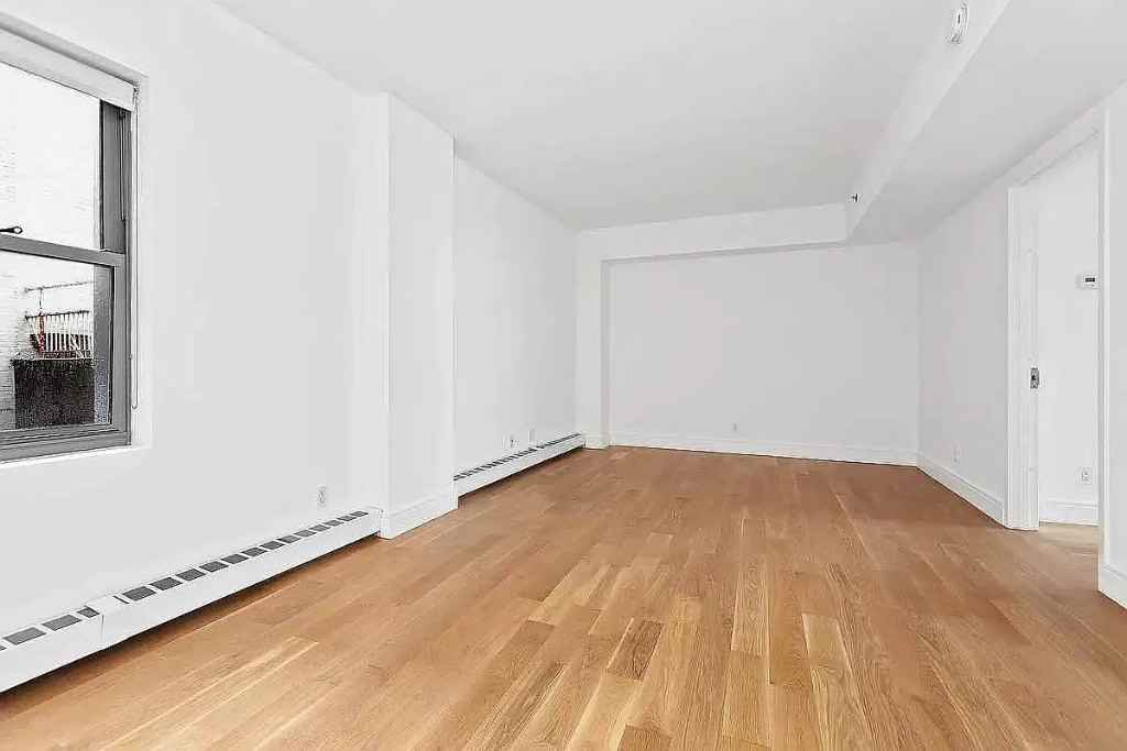 Front St #4E - Photo 2 of 11