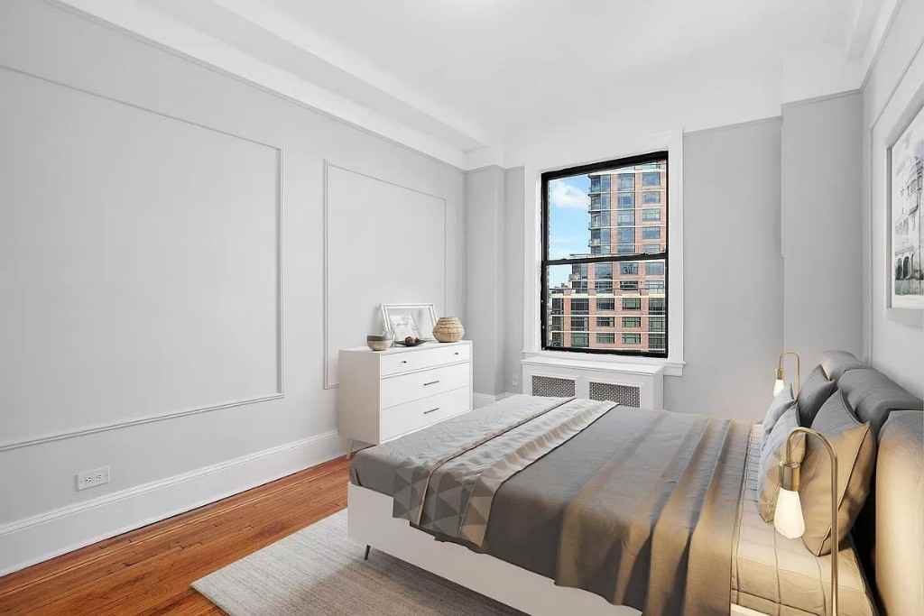 W End Ave #3B - Photo 7 of 9