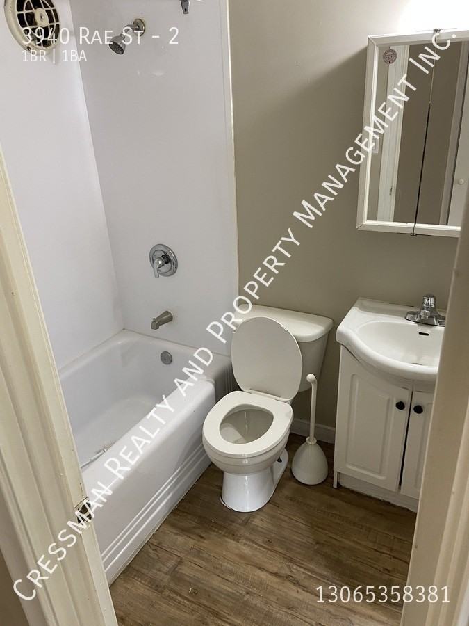 3940 Rae St - Photo 4 of 6