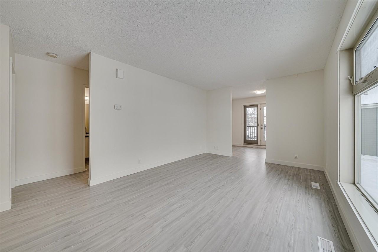 Central Heights Townhomes I - Photo 3 of 13