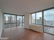 E 92nd St #21F - Photo 1 of 1