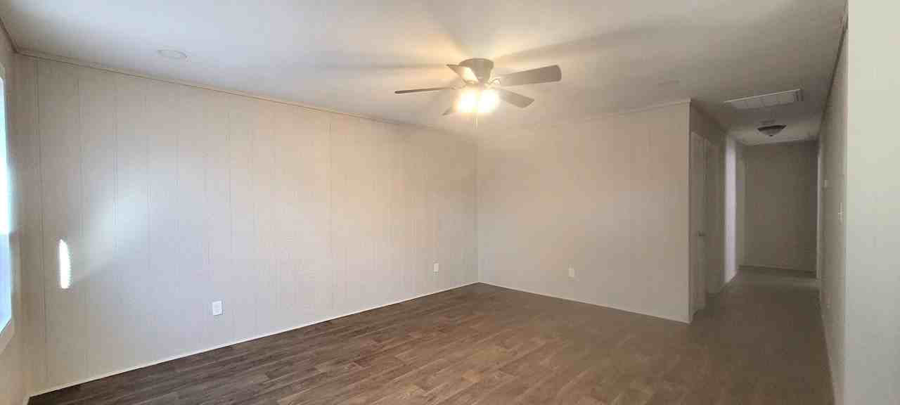 304 4th St #1 - Photo 2 of 13