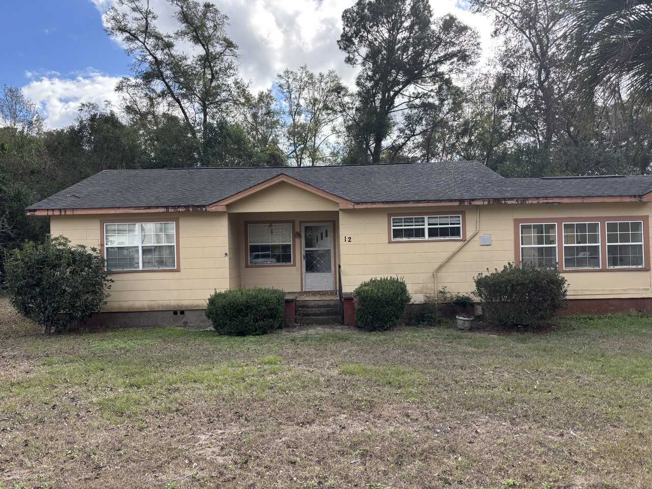 12 Howell Rd #1 - Photo 2 of 14