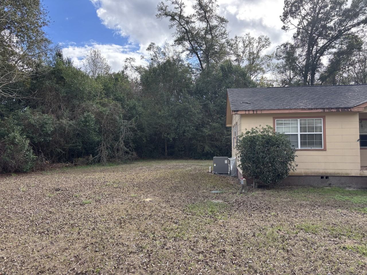 12 Howell Rd #1 - Photo 3 of 14