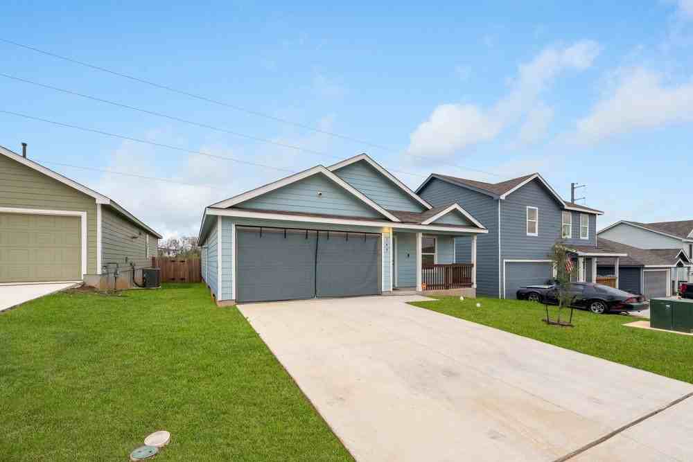 140 Wood Moss Dr #1 - Photo 2 of 33