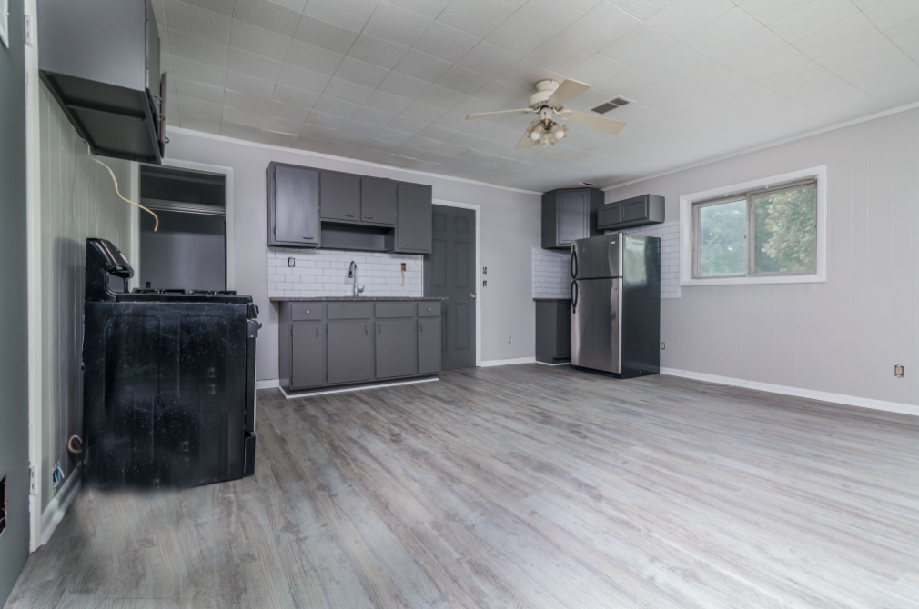 3745 Feldwood PlaceUnit 1 #1 - Photo 4 of 8