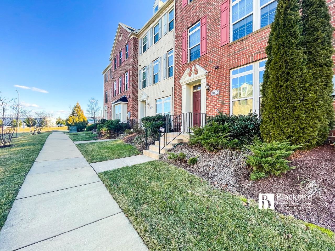 3815 Hansberry Ct Ne #NA - Photo 3 of 41