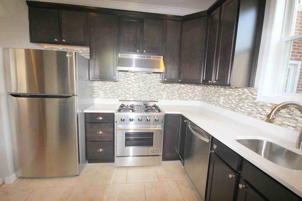 308 Spahr St #308SPAHR - Photo 4 of 11