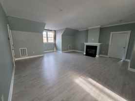 435 E Freemason St #1 - Photo 1 of 1