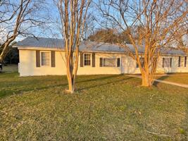 featured image of 18413 Bull Springs Rd #C