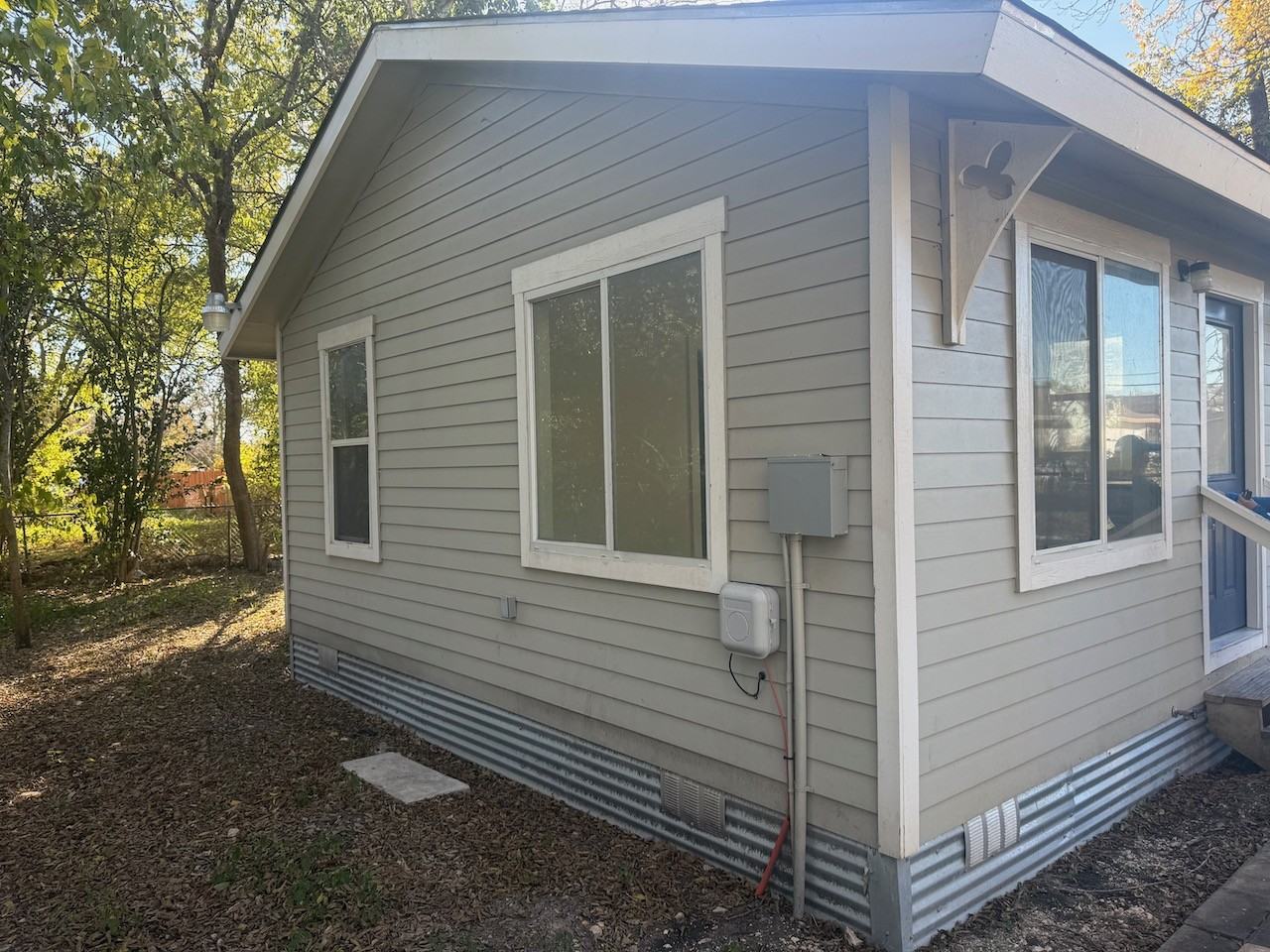 4810 John Victor Dr #2 - Photo 3 of 10