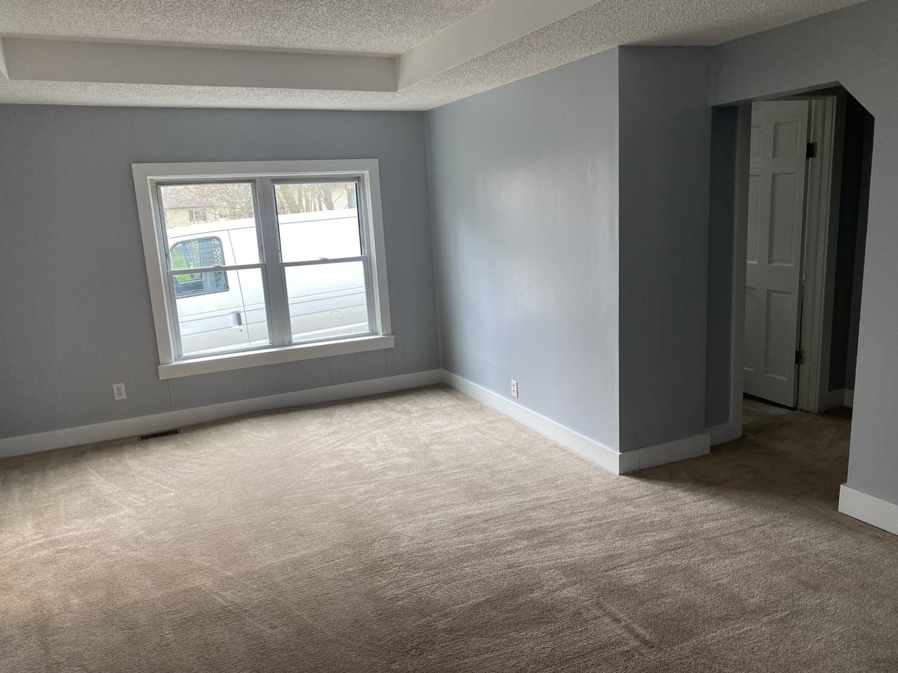 112 W Main St #B - Photo 2 of 11