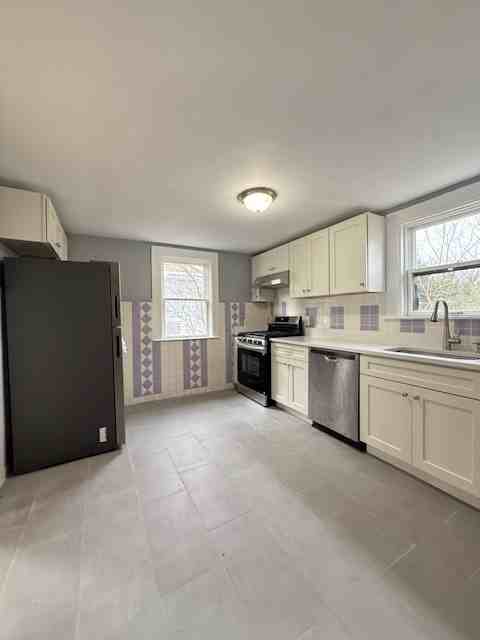 5 Alcott St #2 - Photo 5 of 14