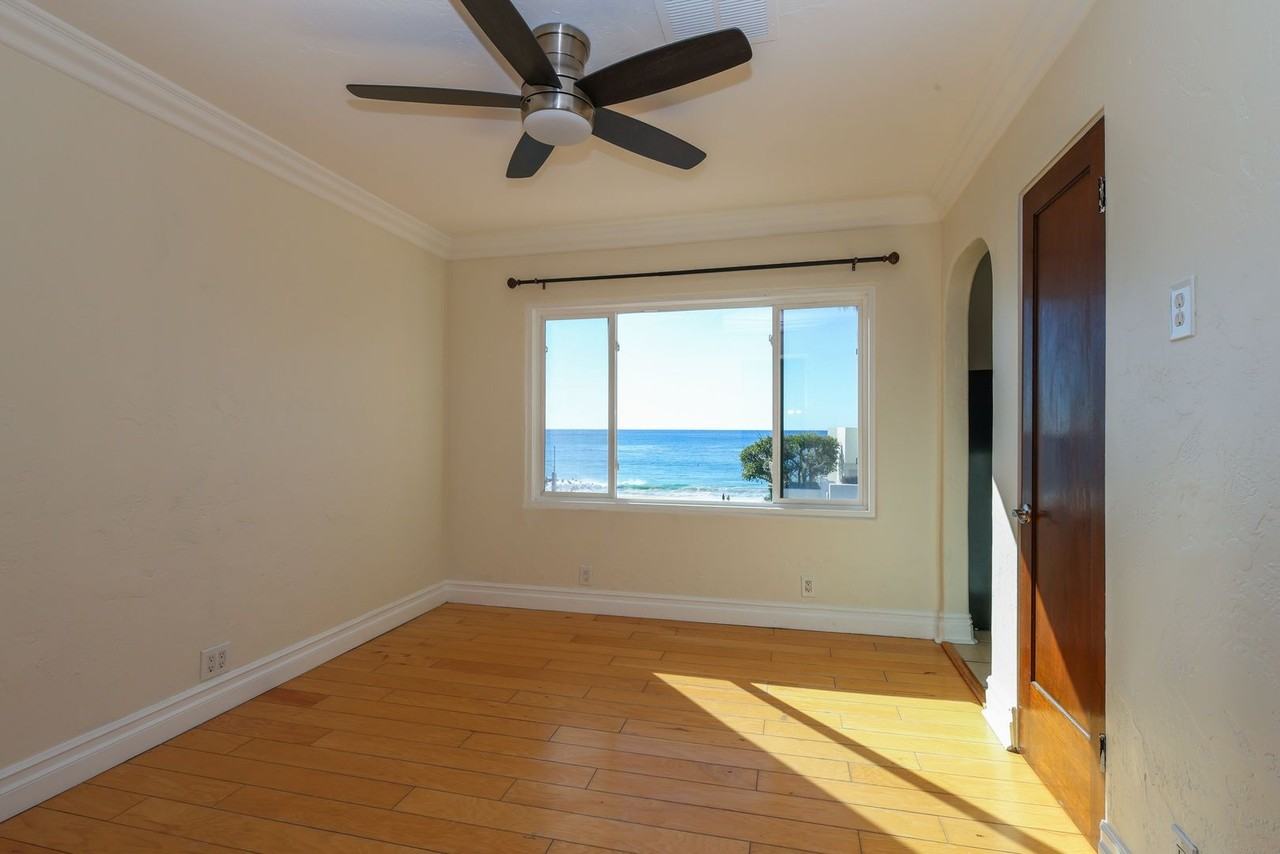 The Villas of Laguna Beach - Photo 2 of 11