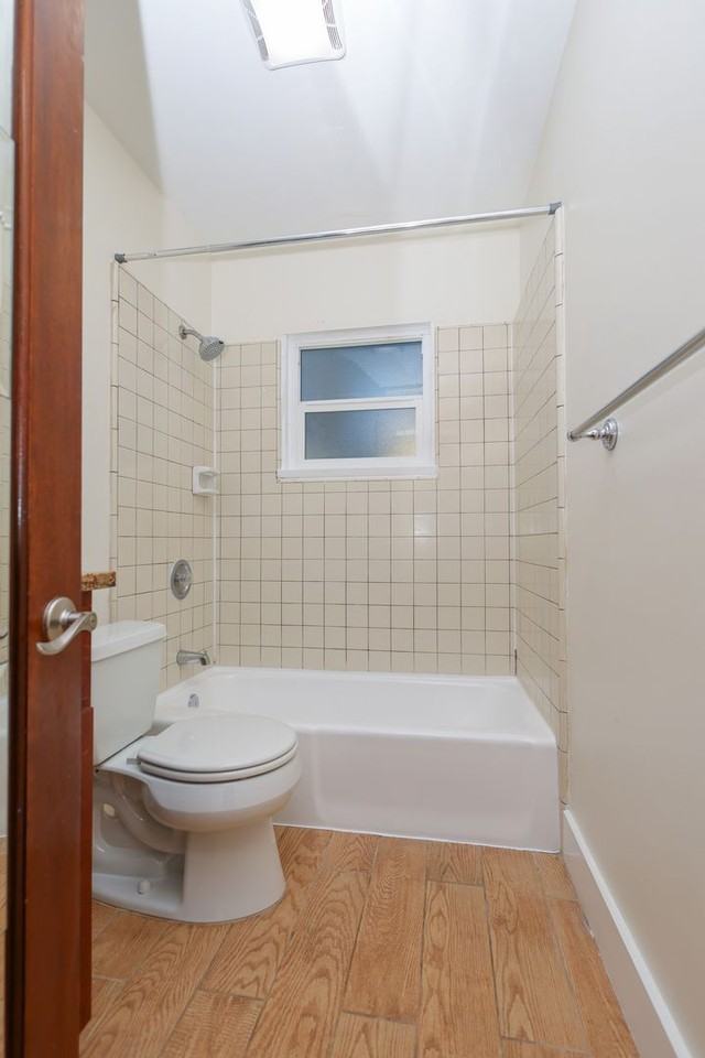 The Villas of Laguna Beach - Photo 5 of 11