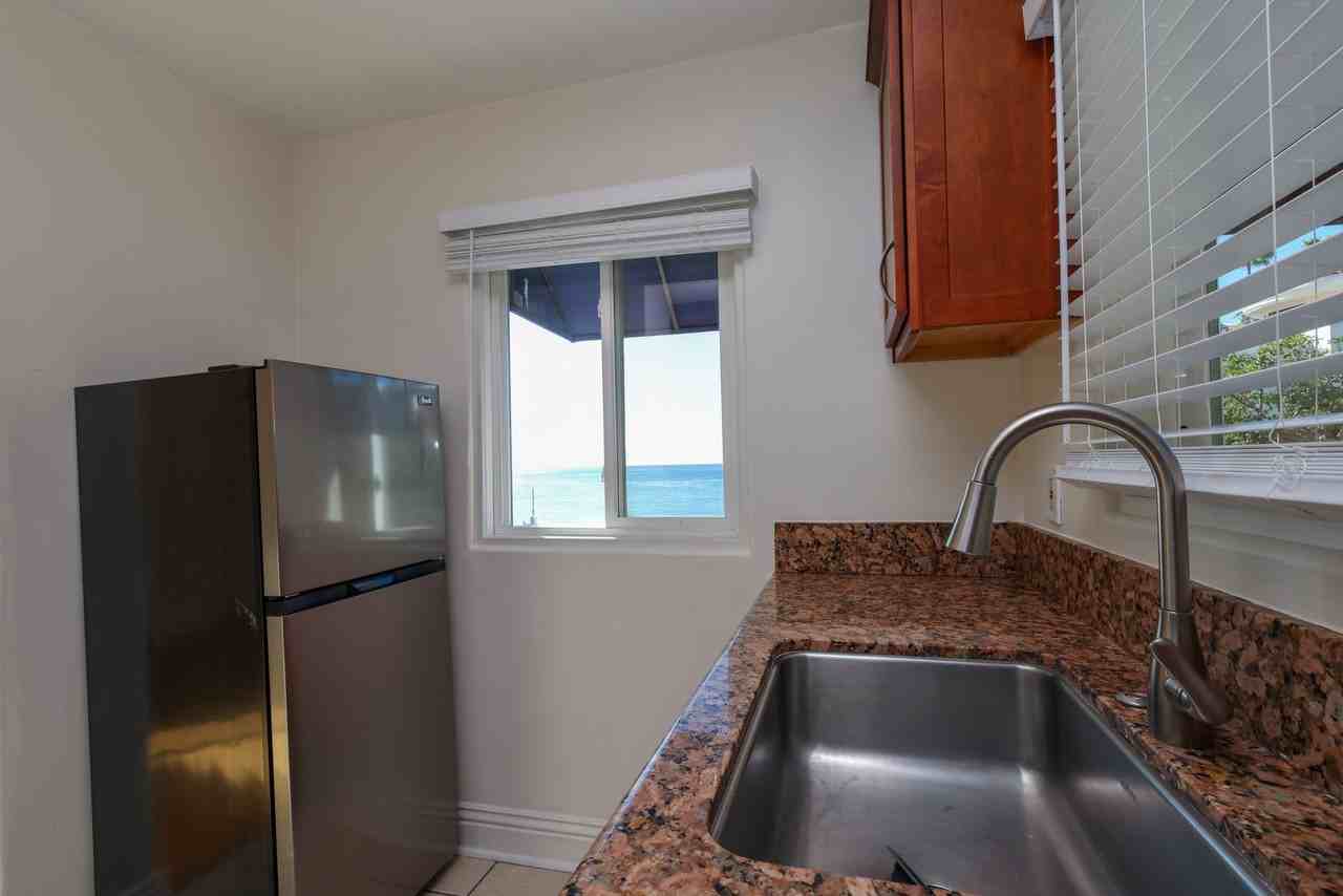 The Villas of Laguna Beach - Photo 7 of 11