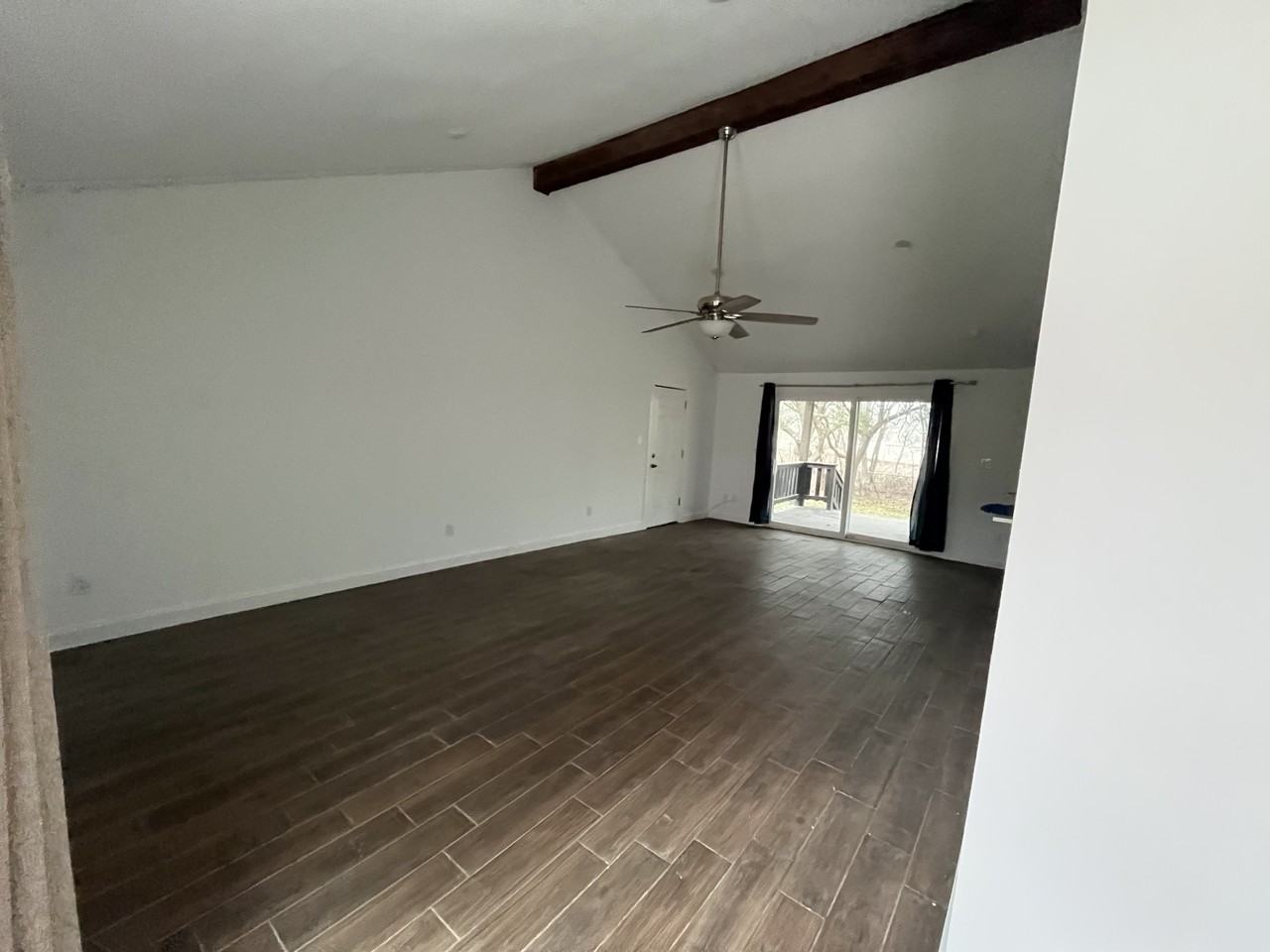 1604 Parkview Ln #1 - Photo 2 of 8